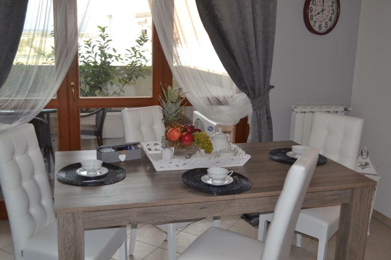 Airport & Fair Suite Apartments Fiumicino Exterior foto